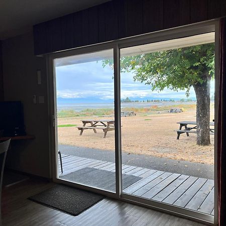 Sea Edge Motel Parksville Ngoại thất bức ảnh