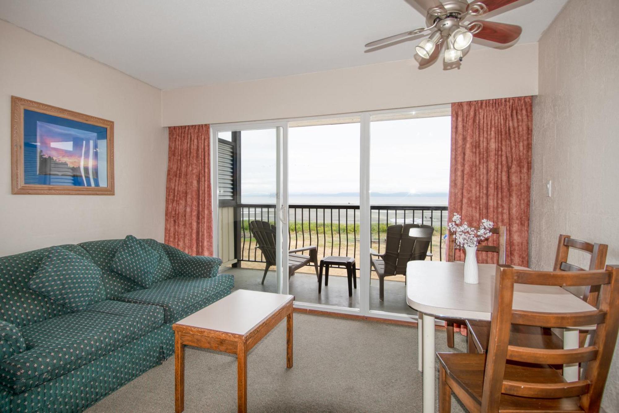 Sea Edge Motel Parksville Ngoại thất bức ảnh