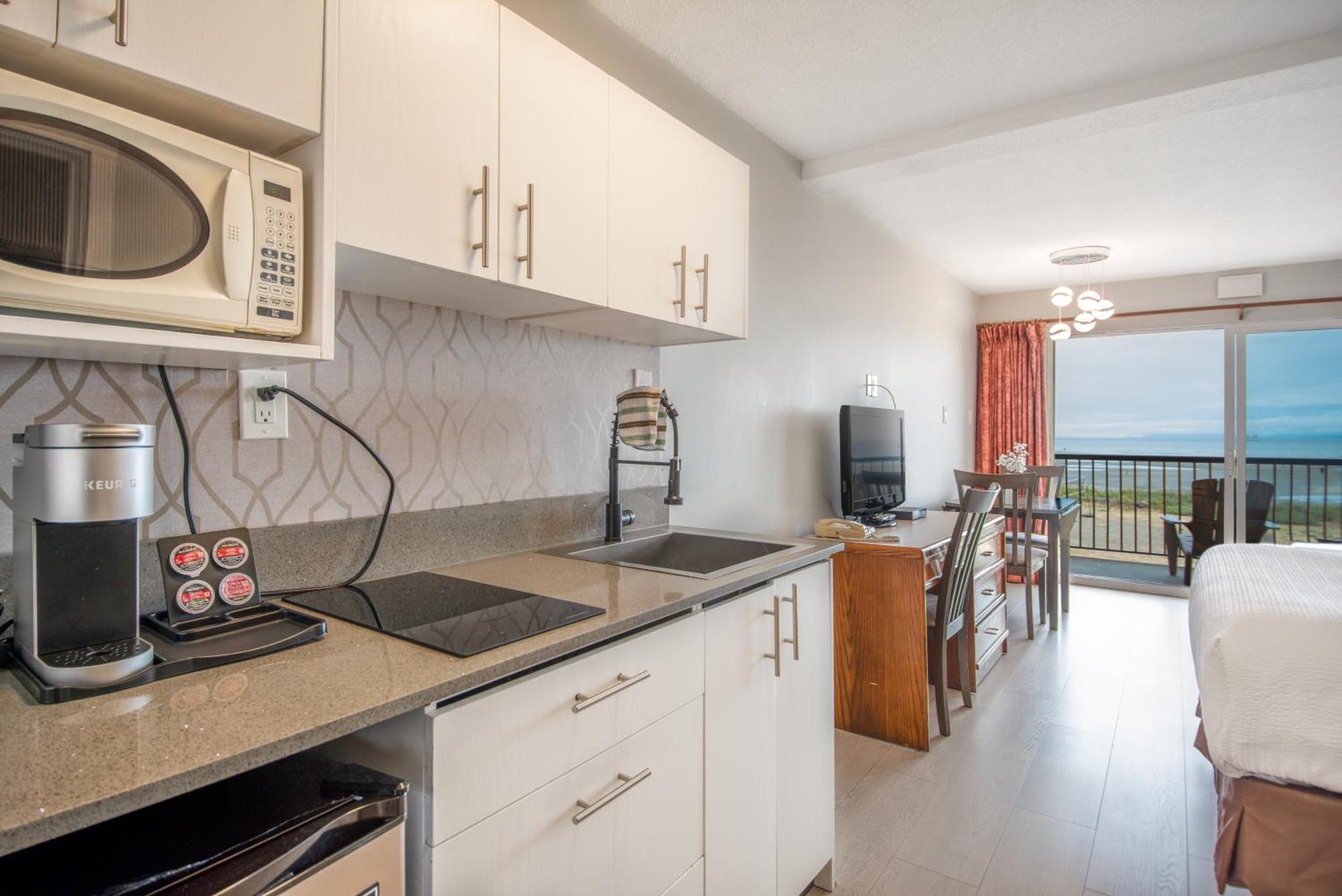 Sea Edge Motel Parksville Ngoại thất bức ảnh
