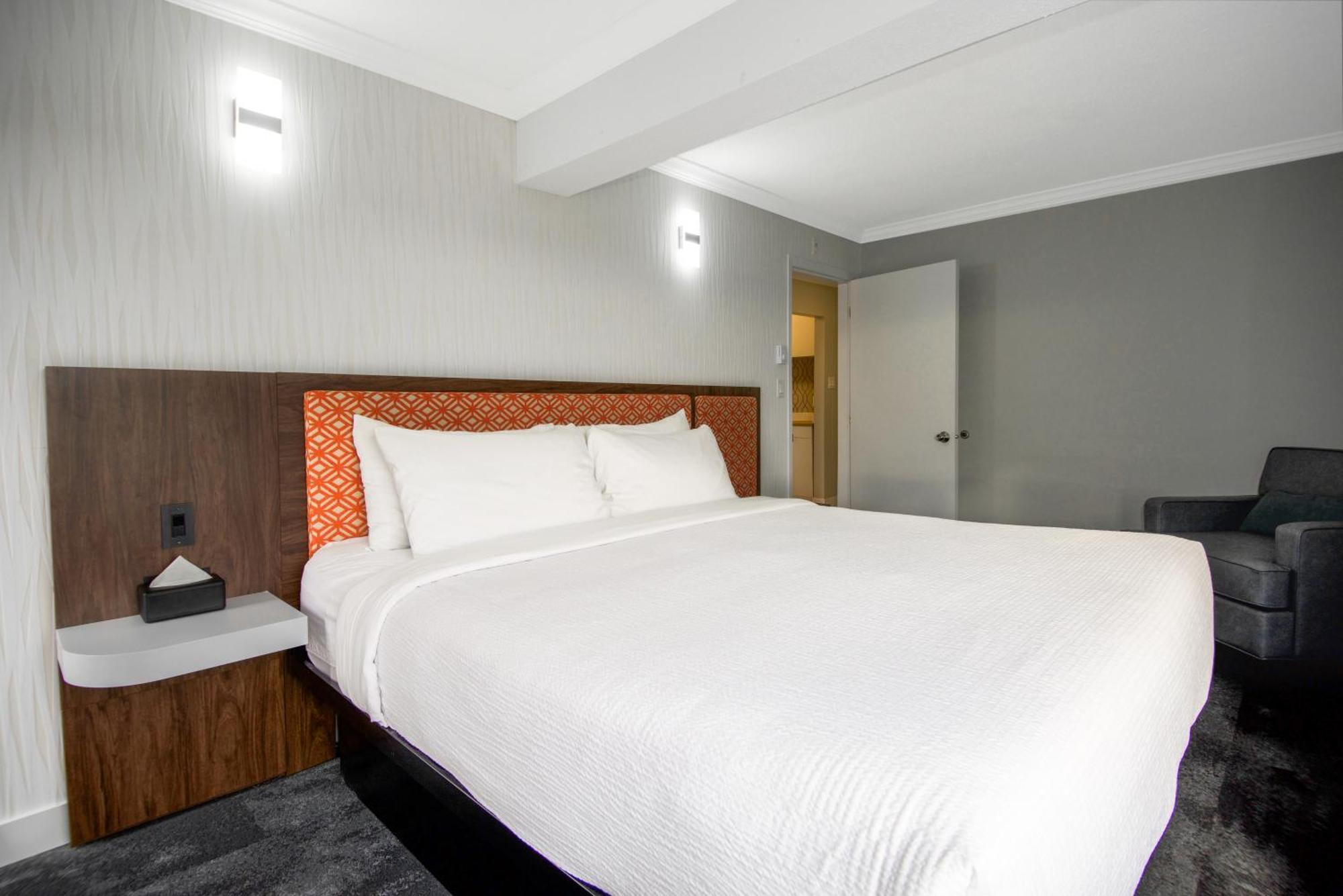 Sea Edge Motel Parksville Phòng bức ảnh